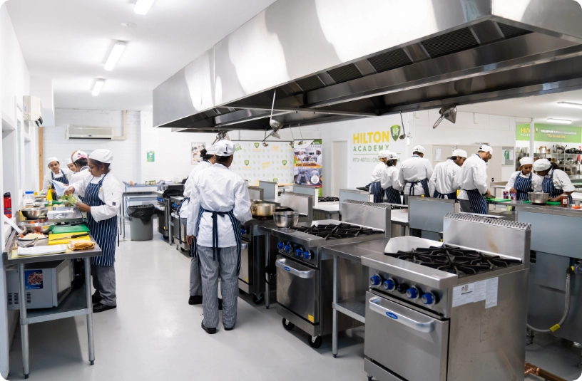 1.2.3_TRAINING_KITCHEN_FOR_COOKERY_STUDENTS_Certificate_III_